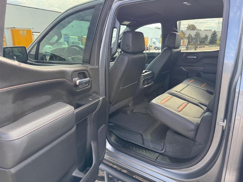 GMC Sierra 1500 AT4 Crew Cab Long Box 4WD 2021 GMC Sierra 1500 AT4 Crew Cab Long Box 4WD 2021