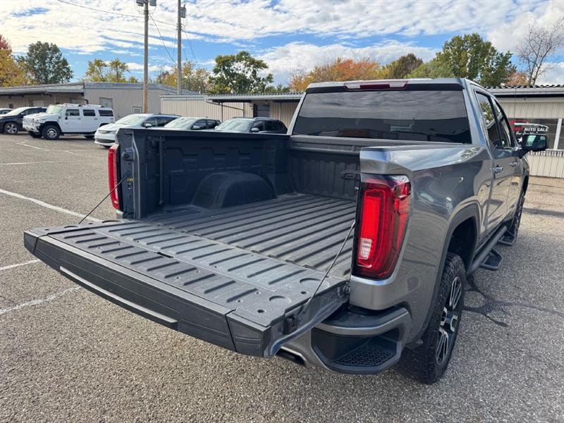GMC Sierra 1500 AT4 Crew Cab Long Box 4WD 2021 GMC Sierra 1500 AT4 Crew Cab Long Box 4WD 2021