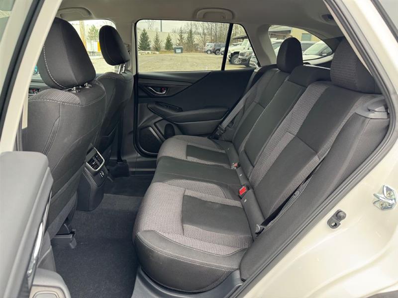 Subaru Outback Premium 2025