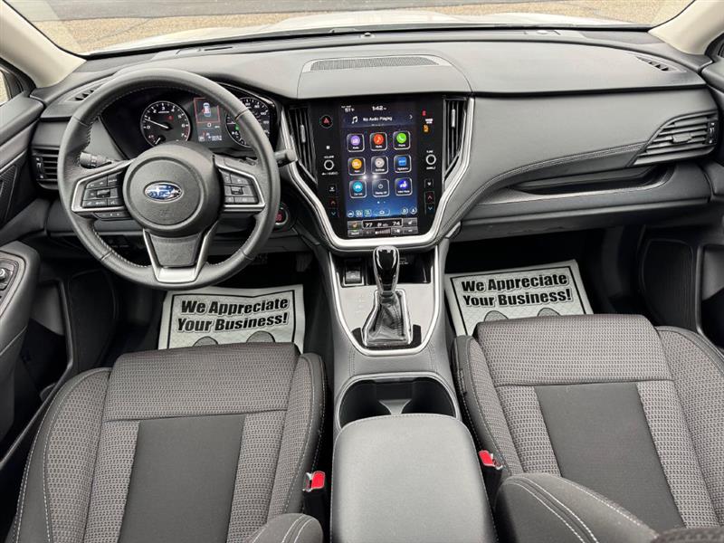 Subaru Outback Premium 2025