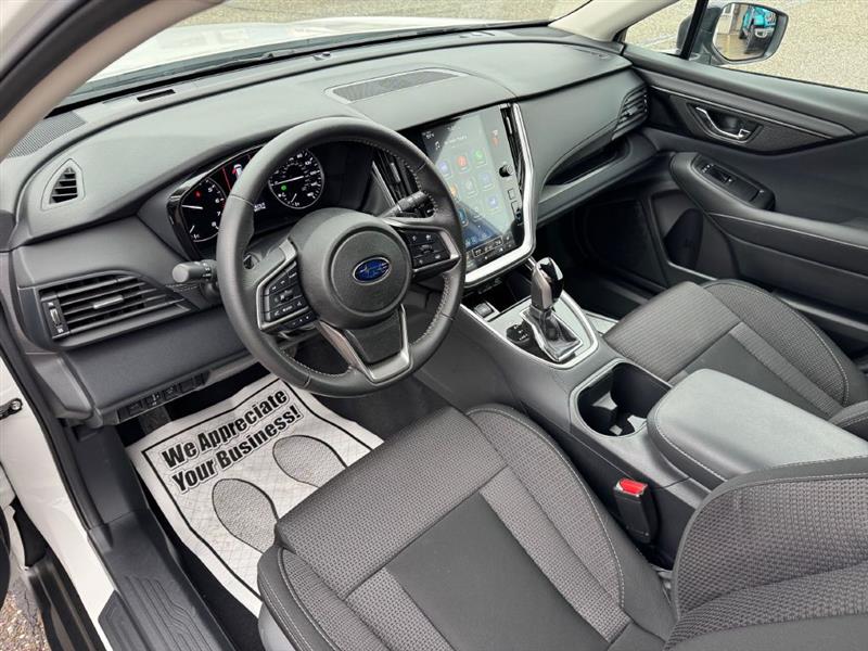 Subaru Outback Premium 2025