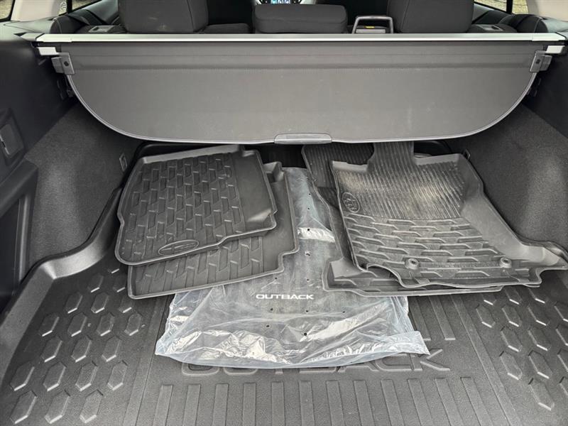 Subaru Outback Premium 2025