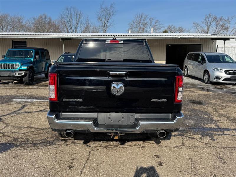 RAM 1500 Big Horn Crew Cab SWB 4WD 2020