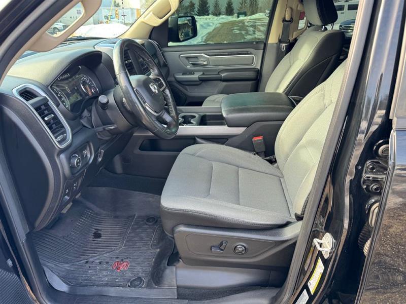 RAM 1500 Big Horn Crew Cab SWB 4WD 2020