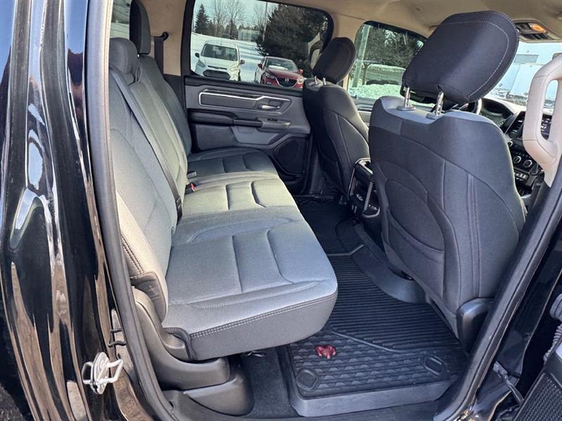 RAM 1500 Big Horn Crew Cab SWB 4WD 2020