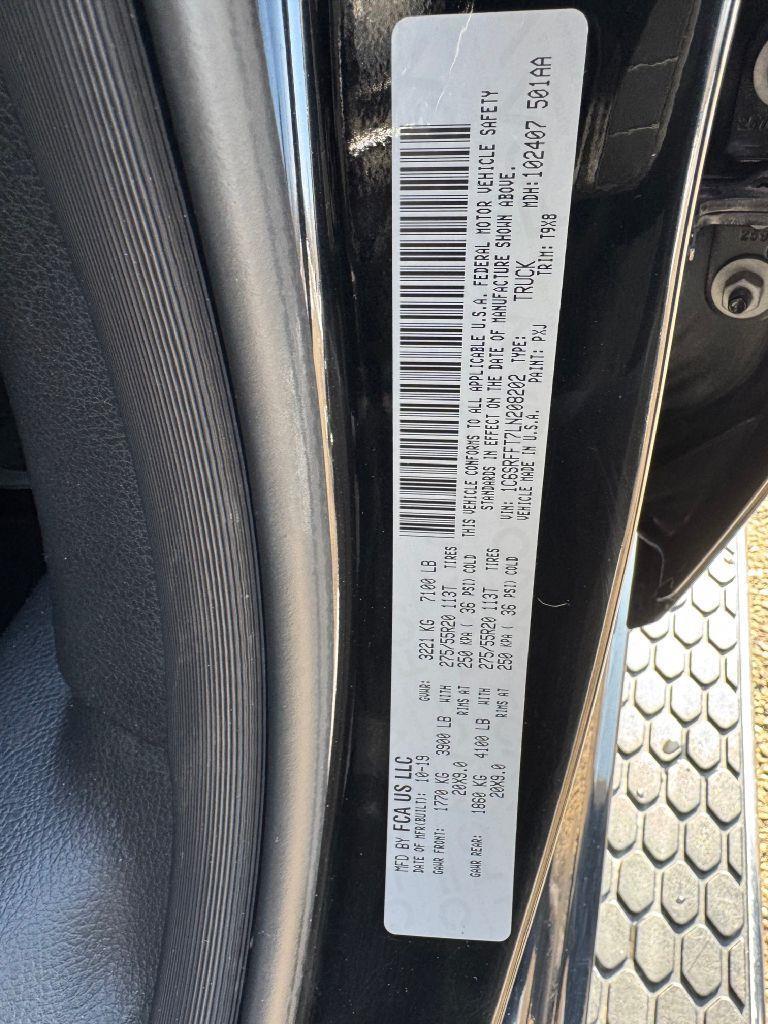 RAM 1500 Big Horn Crew Cab SWB 4WD 2020