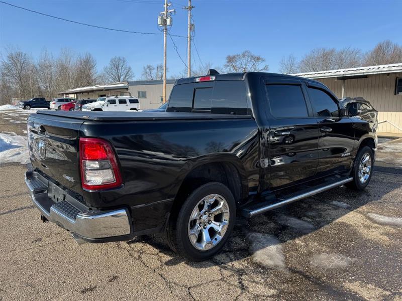 RAM 1500 Big Horn Crew Cab SWB 4WD 2020