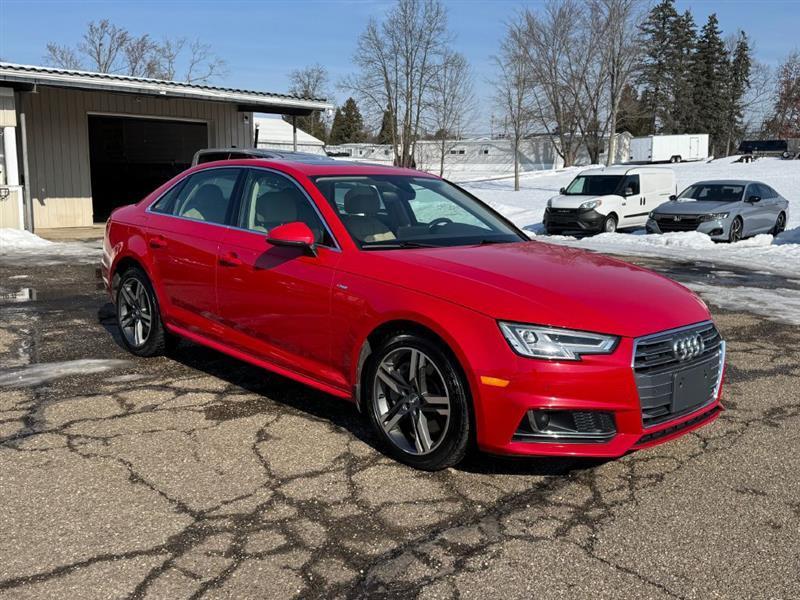 Audi A4 2.0T Prestige quattro Sedan 2017
