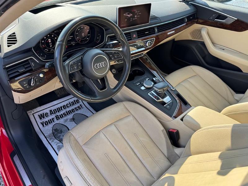 Audi A4 2.0T Prestige quattro Sedan 2017