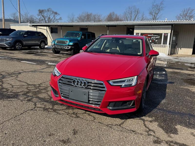 Audi A4 2.0T Prestige quattro Sedan 2017