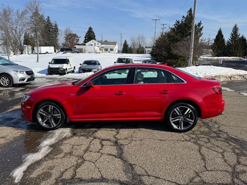 Audi A4 2.0T Prestige quattro Sedan 2017
