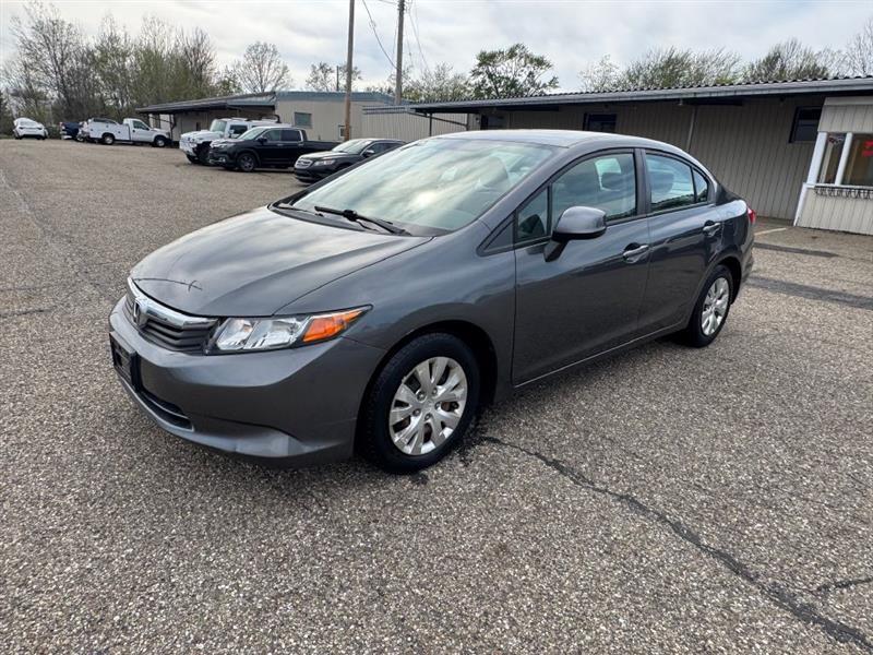 Honda Civic LX Sedan 5-Speed AT 2012