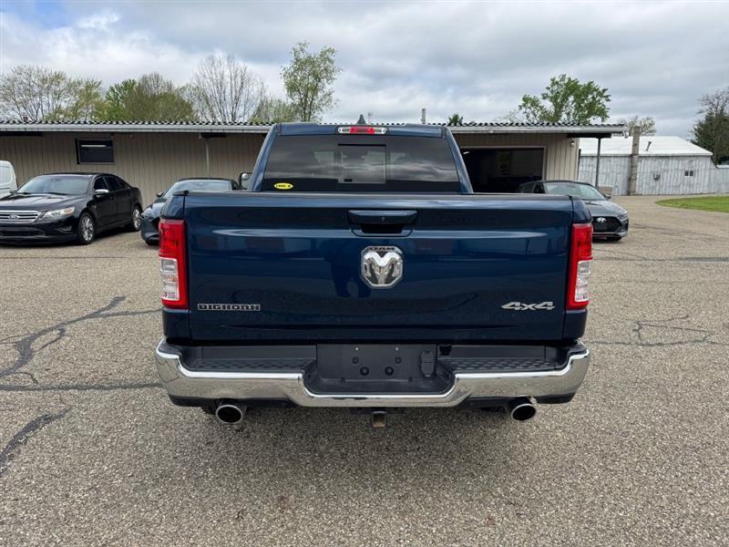 RAM 1500 Big Horn Quad Cab 4WD 2021