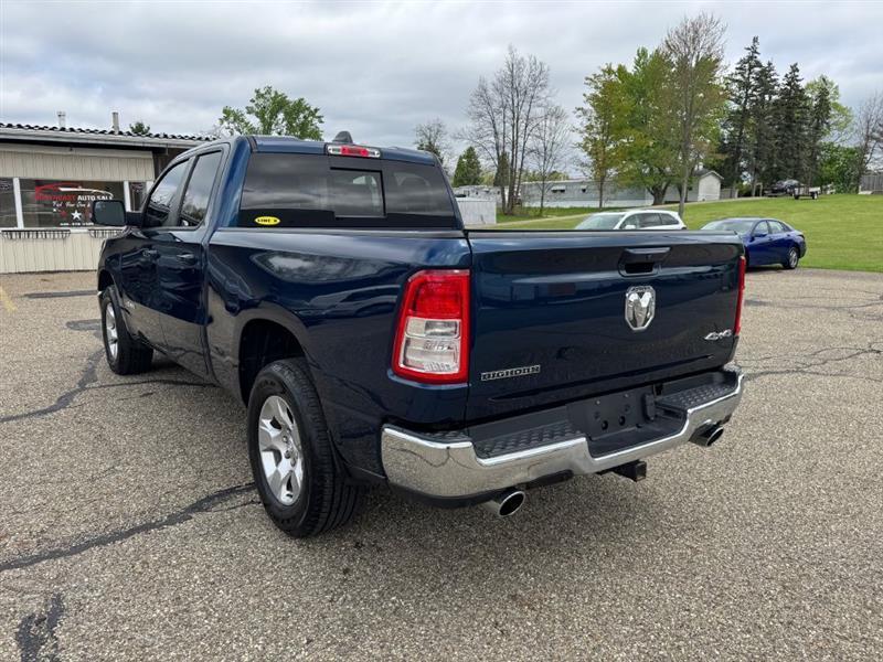 RAM 1500 Big Horn Quad Cab 4WD 2021