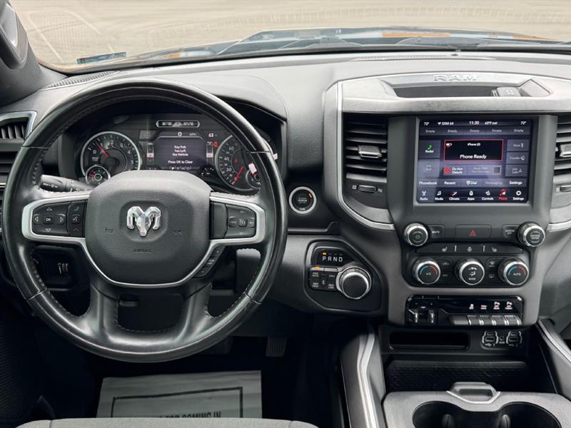 RAM 1500 Big Horn Quad Cab 4WD 2021