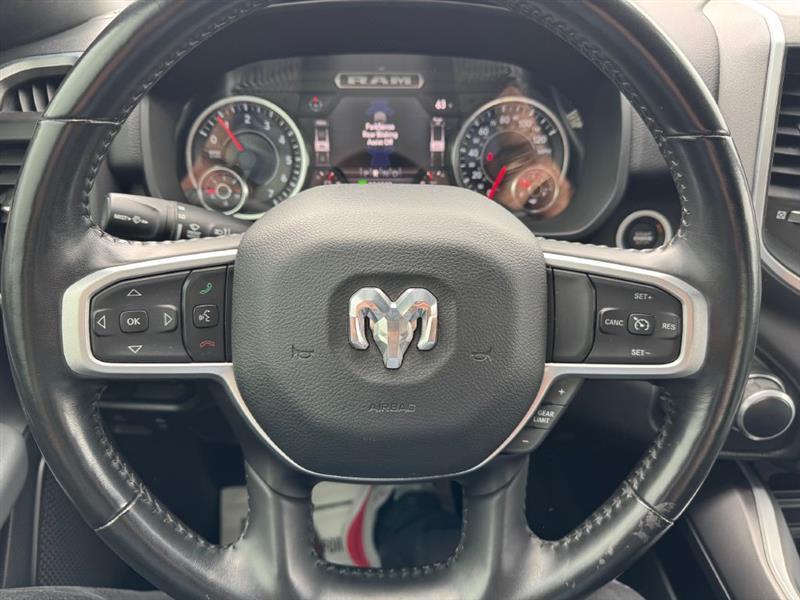 RAM 1500 Big Horn Quad Cab 4WD 2021