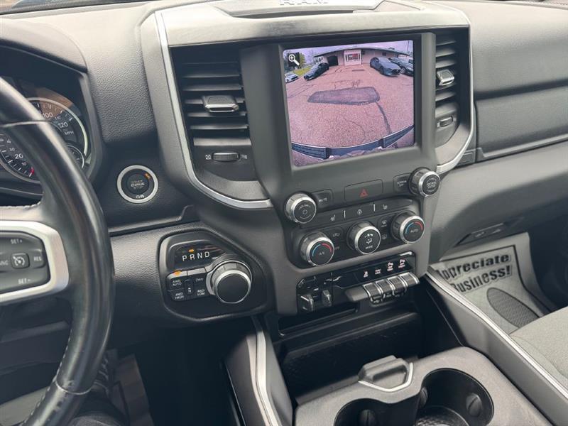 RAM 1500 Big Horn Quad Cab 4WD 2021