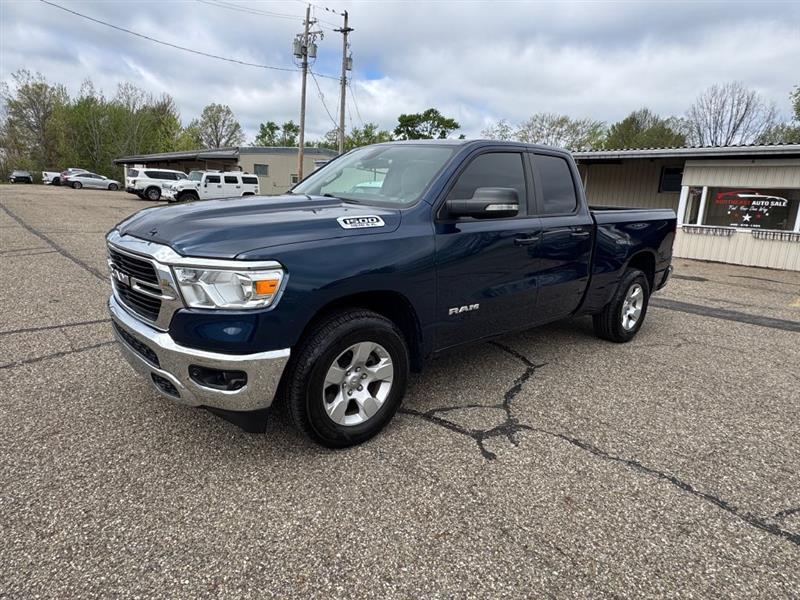 RAM 1500 Big Horn Quad Cab 4WD 2021