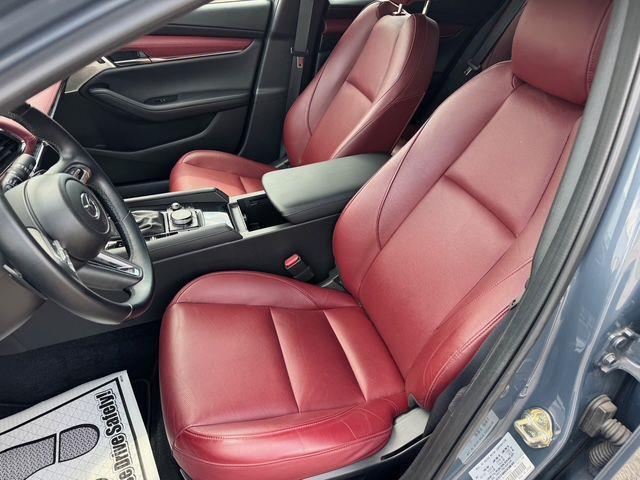 Mazda MAZDA3 Premium Hatchback AWD 2022