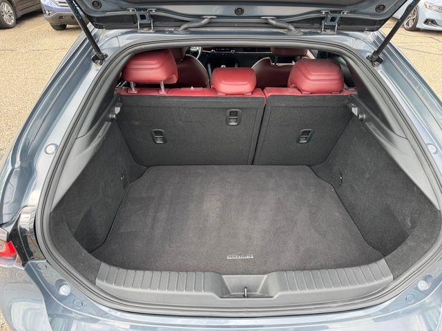 Mazda MAZDA3 Premium Hatchback AWD 2022