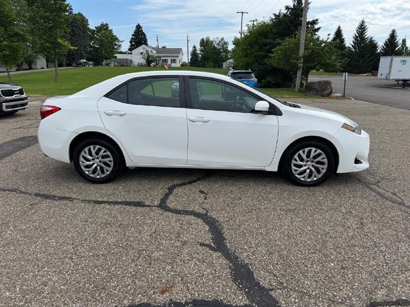 Toyota Corolla L CVT 2018