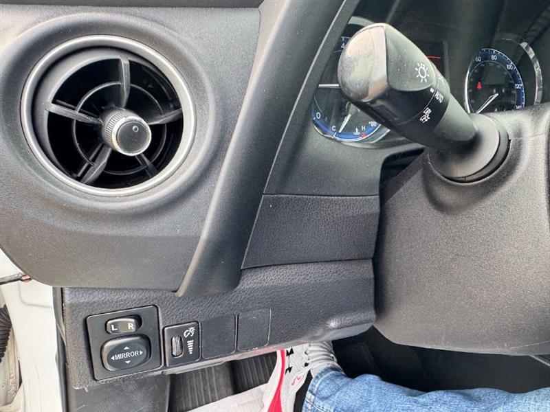 Toyota Corolla L CVT 2018