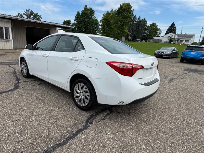 Toyota Corolla L CVT 2018