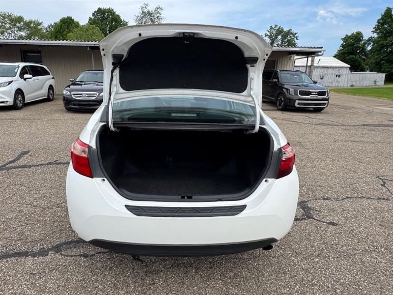 Toyota Corolla L CVT 2018