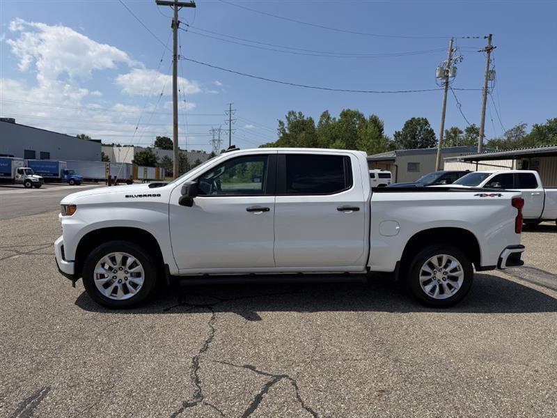 Chevrolet Silverado 1500 Custom Crew Cab Long Box 4WD 2021