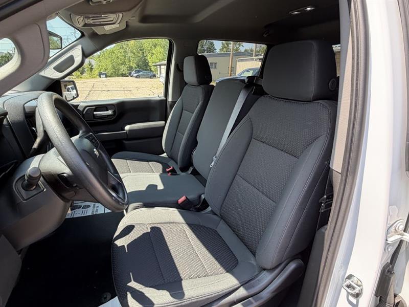 Chevrolet Silverado 1500 Custom Crew Cab Long Box 4WD 2021