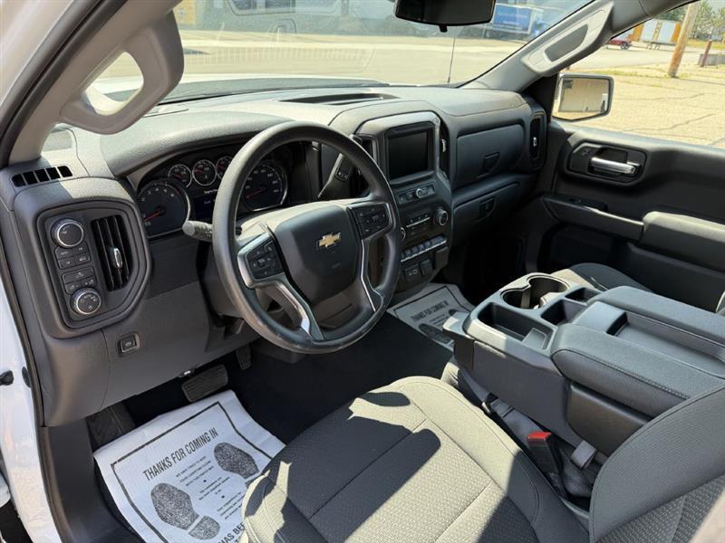 Chevrolet Silverado 1500 Custom Crew Cab Long Box 4WD 2021