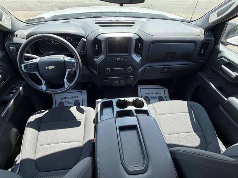Chevrolet Silverado 1500 Custom Crew Cab Long Box 4WD 2021
