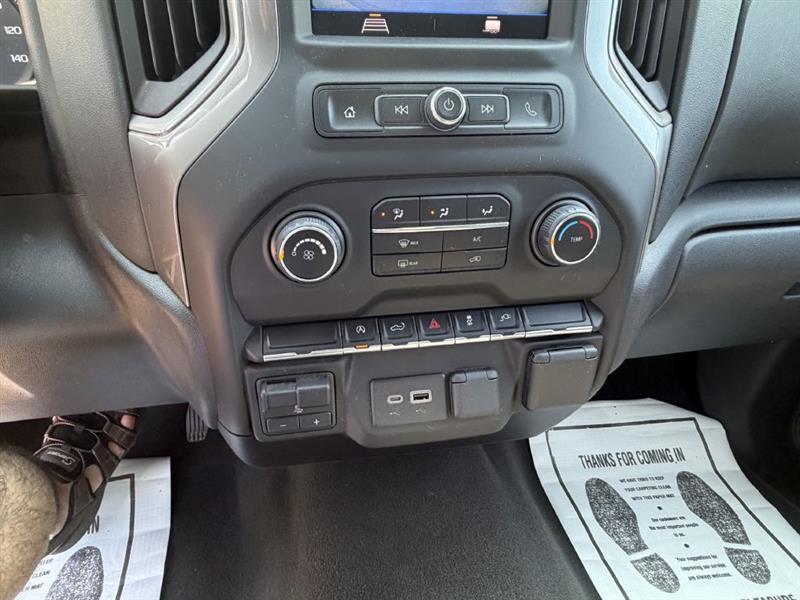 Chevrolet Silverado 1500 Custom Crew Cab Long Box 4WD 2021