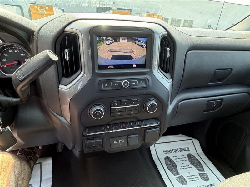 Chevrolet Silverado 1500 Custom Crew Cab Long Box 4WD 2021