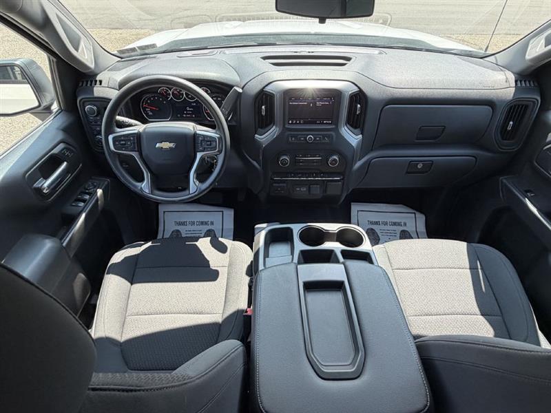 Chevrolet Silverado 1500 Custom Crew Cab Long Box 4WD 2021