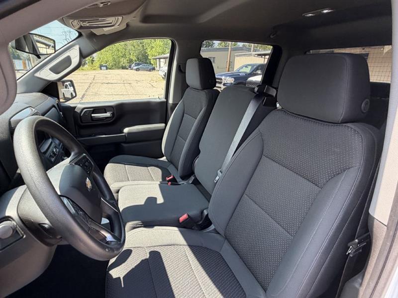 Chevrolet Silverado 1500 Custom Crew Cab Long Box 4WD 2021
