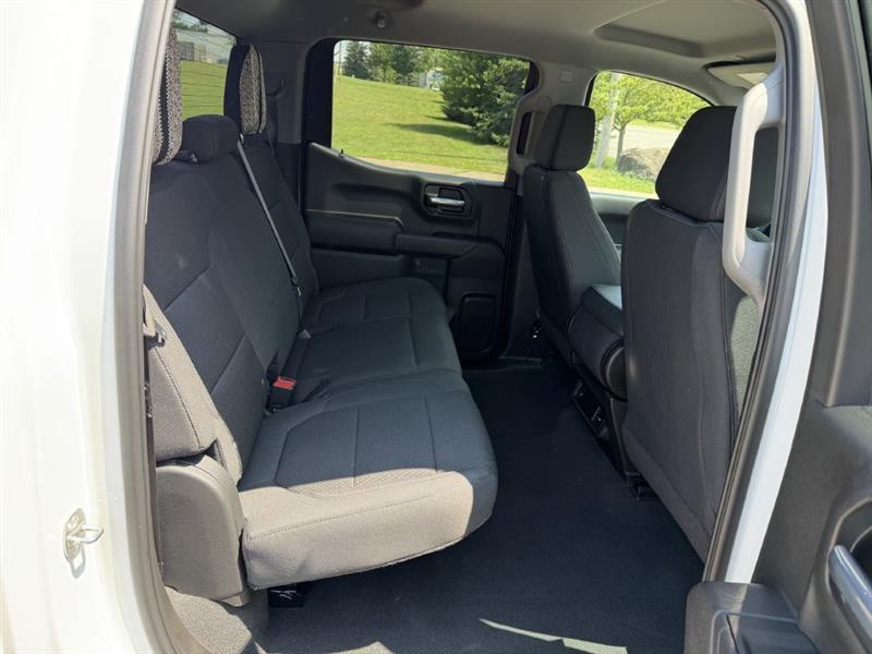 Chevrolet Silverado 1500 Custom Crew Cab Long Box 4WD 2021