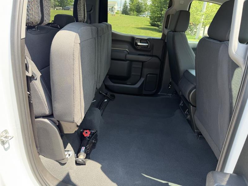 Chevrolet Silverado 1500 Custom Crew Cab Long Box 4WD 2021