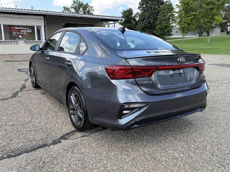 Kia Forte GT-Line 2021