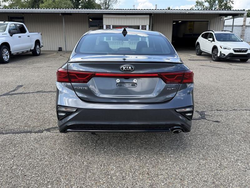 Kia Forte GT-Line 2021