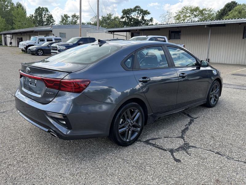 Kia Forte GT-Line 2021