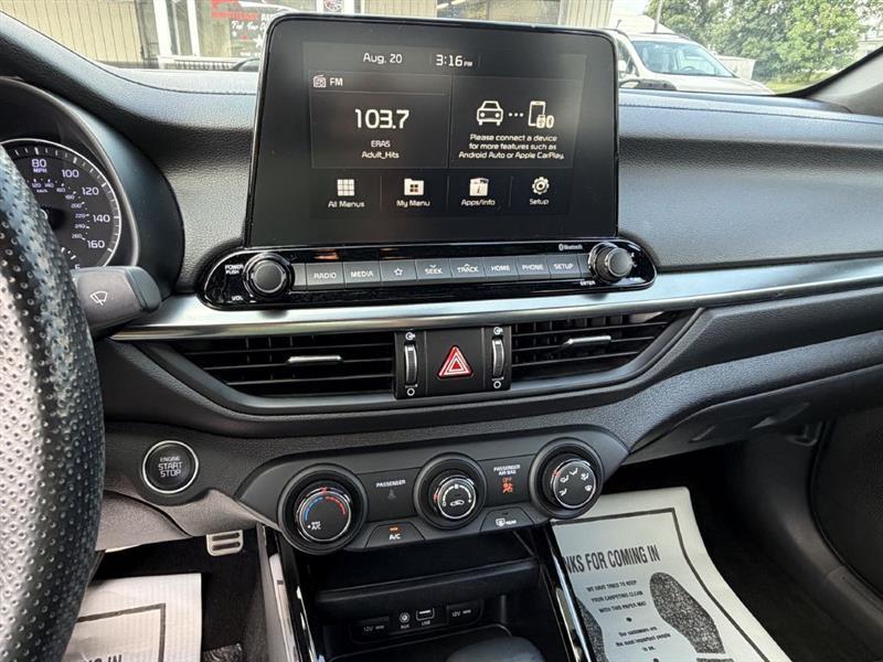 Kia Forte GT-Line 2021