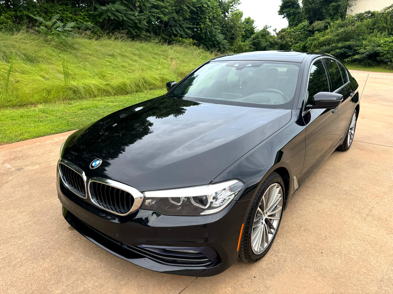 BMW 5-Series 530i 2018