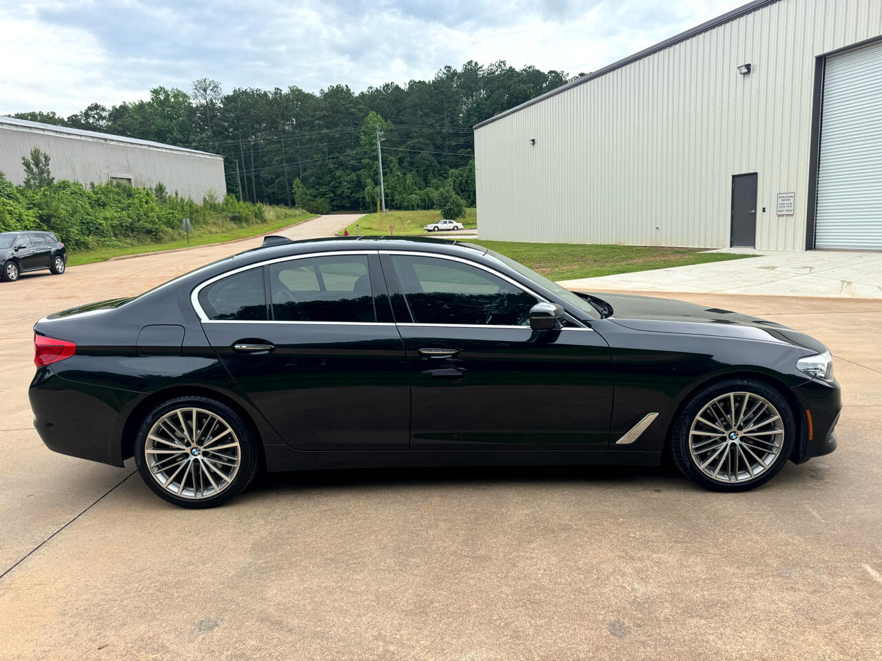 BMW 5-Series 530i 2018