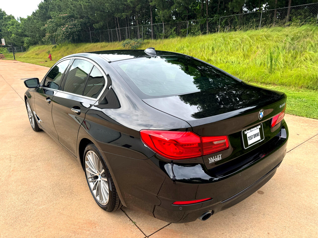 BMW 5-Series 530i 2018
