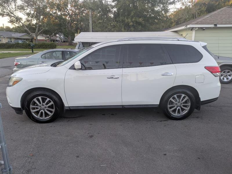 Nissan Pathfinder S 2WD 2015