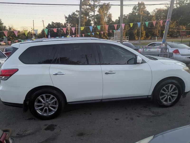 Nissan Pathfinder S 2WD 2015