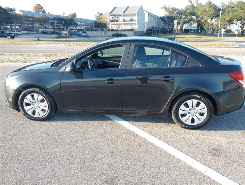 2014 Chevrolet Cruze LS Auto