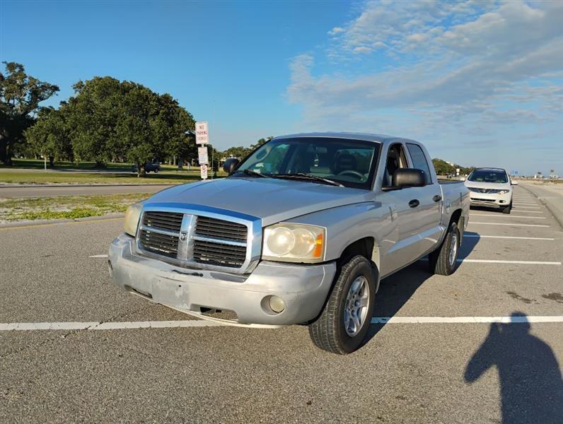 2006 Dodge Dakota SLT