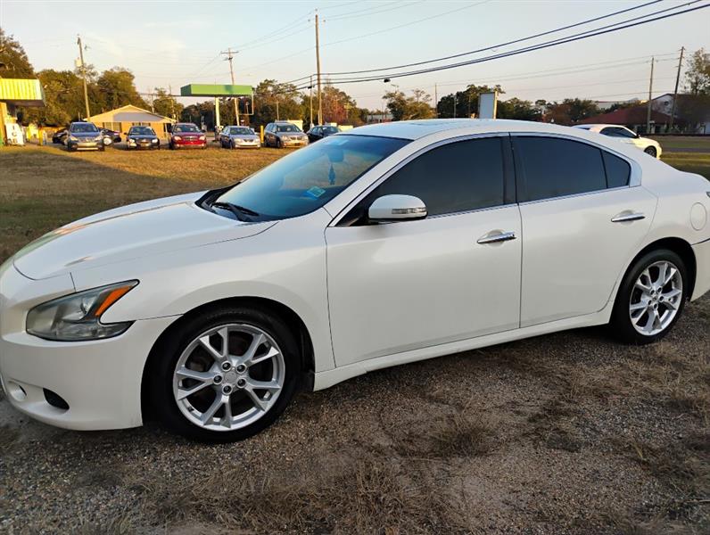 2014 Nissan Maxima S